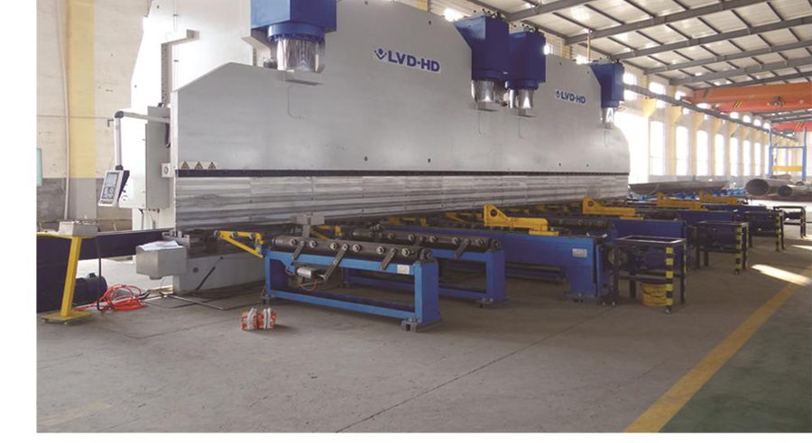 CNC bending machine forming steel plate for tower sections
